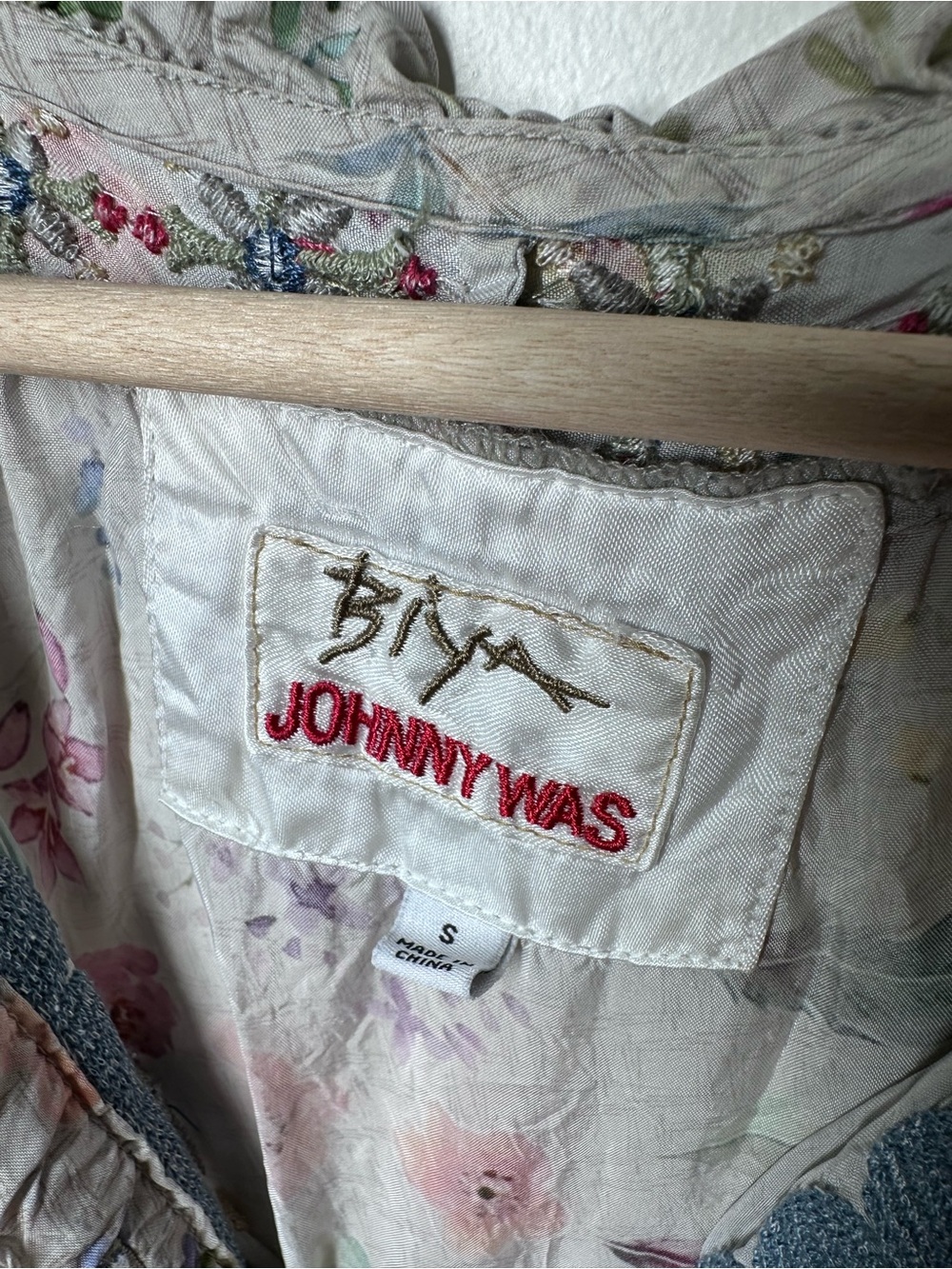 Johnny Was BIYA Embroidered Floral Tunic Blouse Top Small - Picture 6 of 11